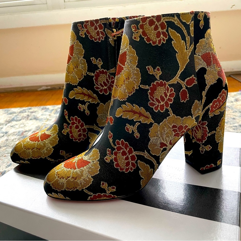 NEW Aquazurra Brooklyn Oriental Rose Jacquard Booties